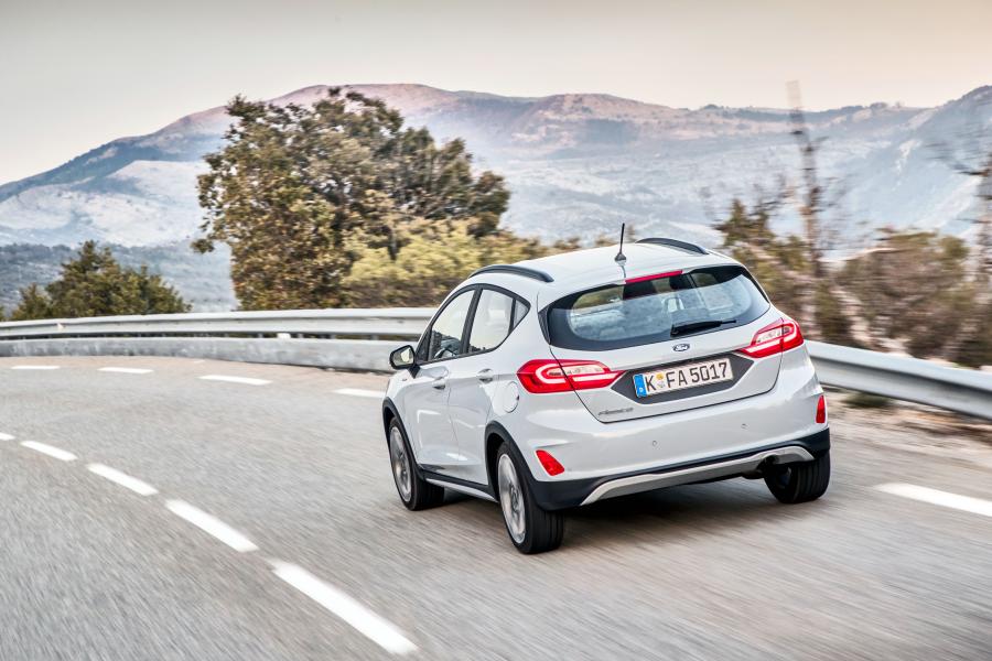  Ford Fiesta Active 2017 года  (WW) (фото 24 из 37)